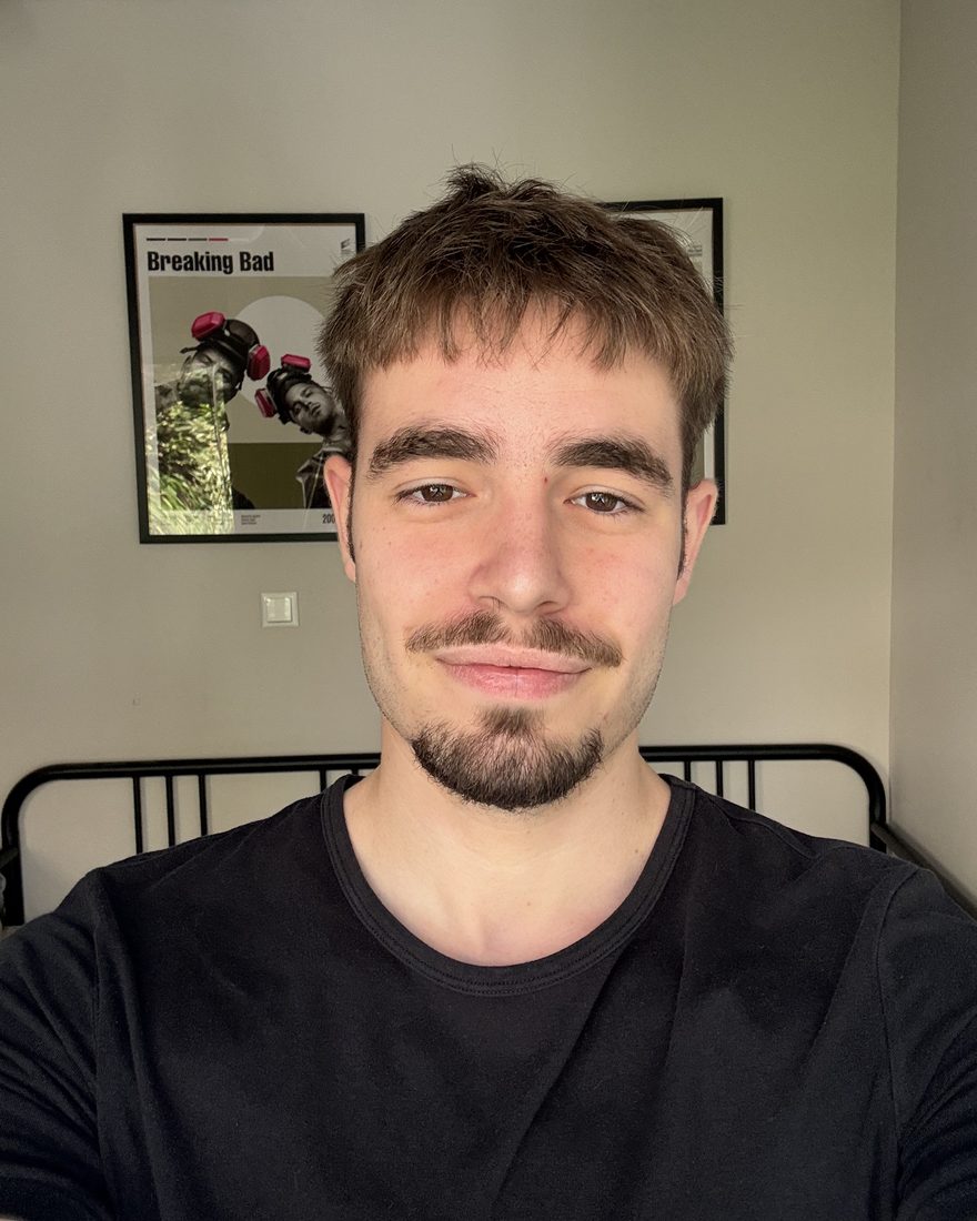 Alex Smyroglou, UGC creator